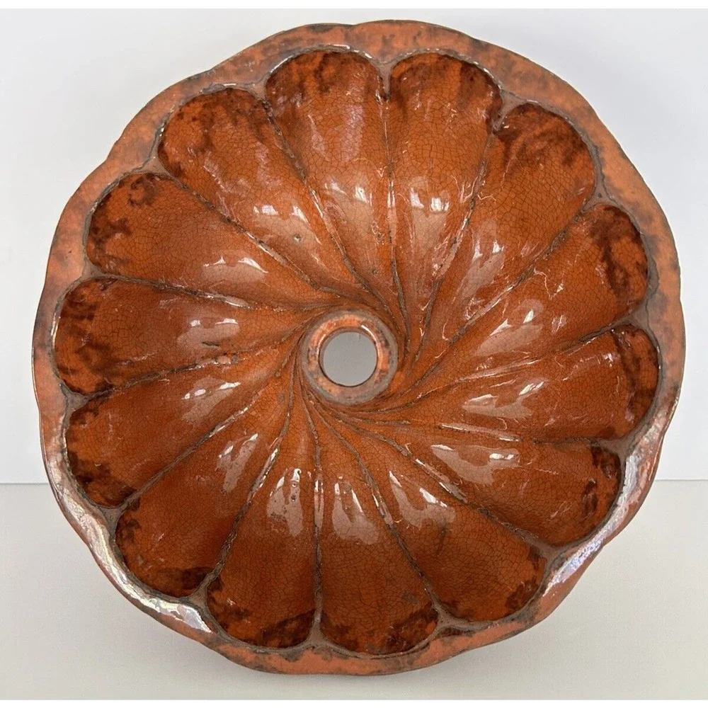 Antique American Redware Pottery Sponge Glaze Turks Head Bundt Cake Mold 8 1/4